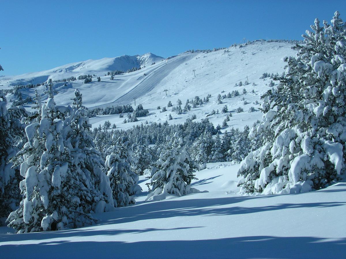 Hotel Le Grand Tetras Font-Romeu-Odeillo-Via Exterior photo